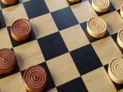 Spill Russiske Checkers online